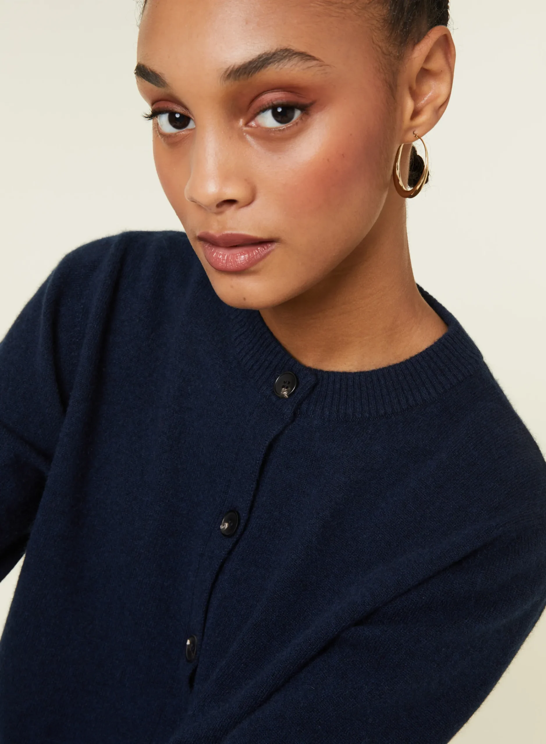 Maison Montagut Cardigan Boutonne Col Rond En Cachemire - Ari>Femme Vestes Et Gilets