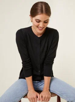 Maison Montagut Cardigan Boutonne Col Rond A Poches En Laine Merinos - Amalia><noscript><img width=