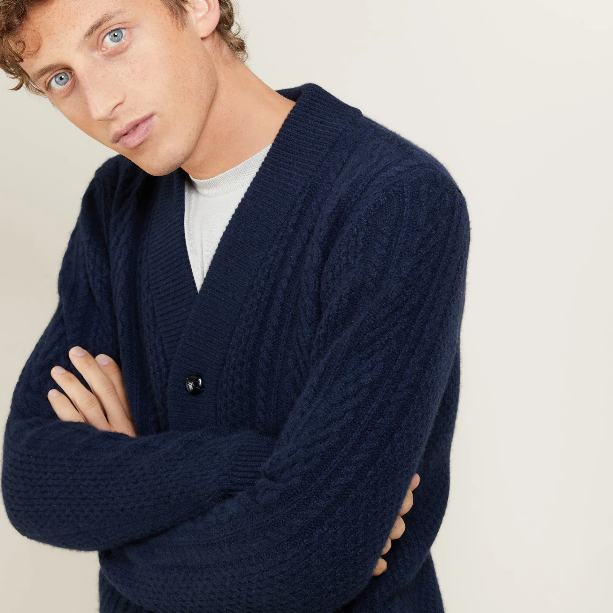 Maison Montagut Cardigan Boutonne En Cachemire 4 Fils - Londres>Homme Vestes Et Gilets