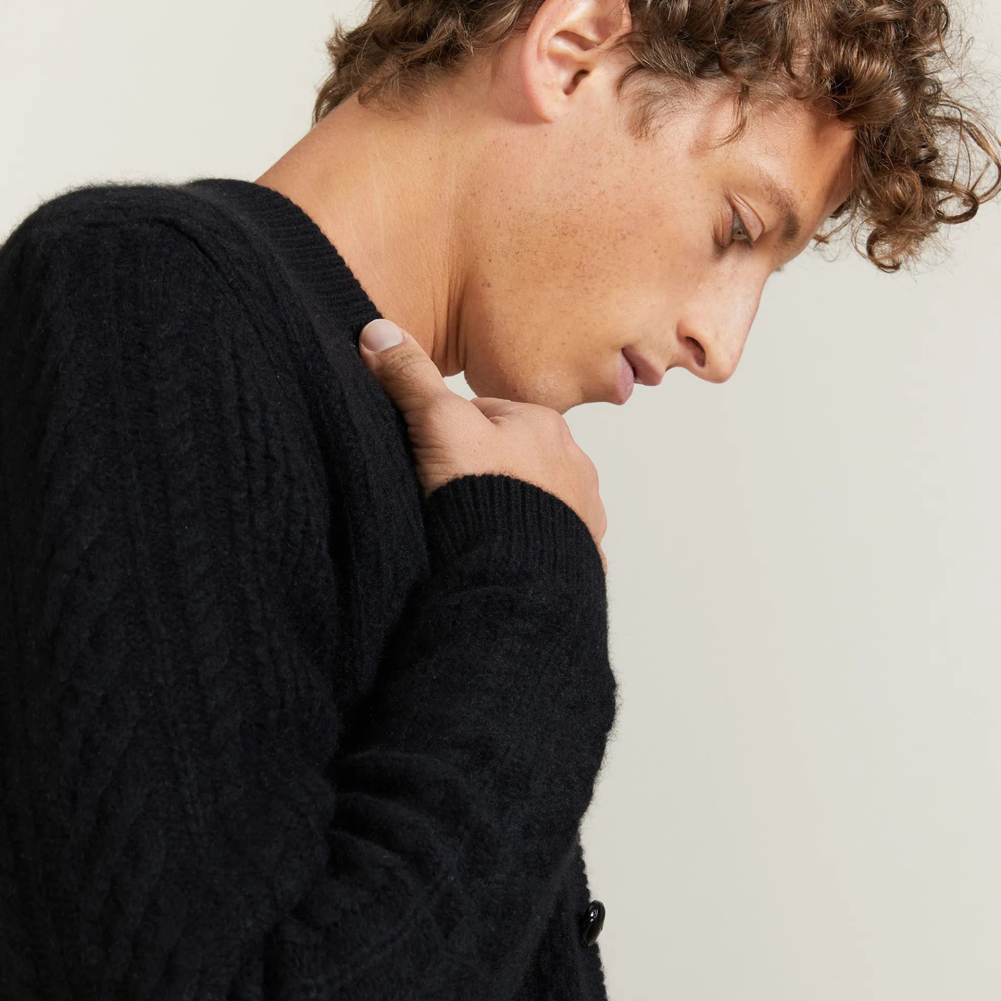 Maison Montagut Cardigan Boutonne En Cachemire 4 Fils - Londres>Homme Vestes Et Gilets