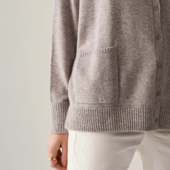 Maison Montagut Cardigan Col V Boutonne A Poches En Cachemire - Achille><noscript><img width=