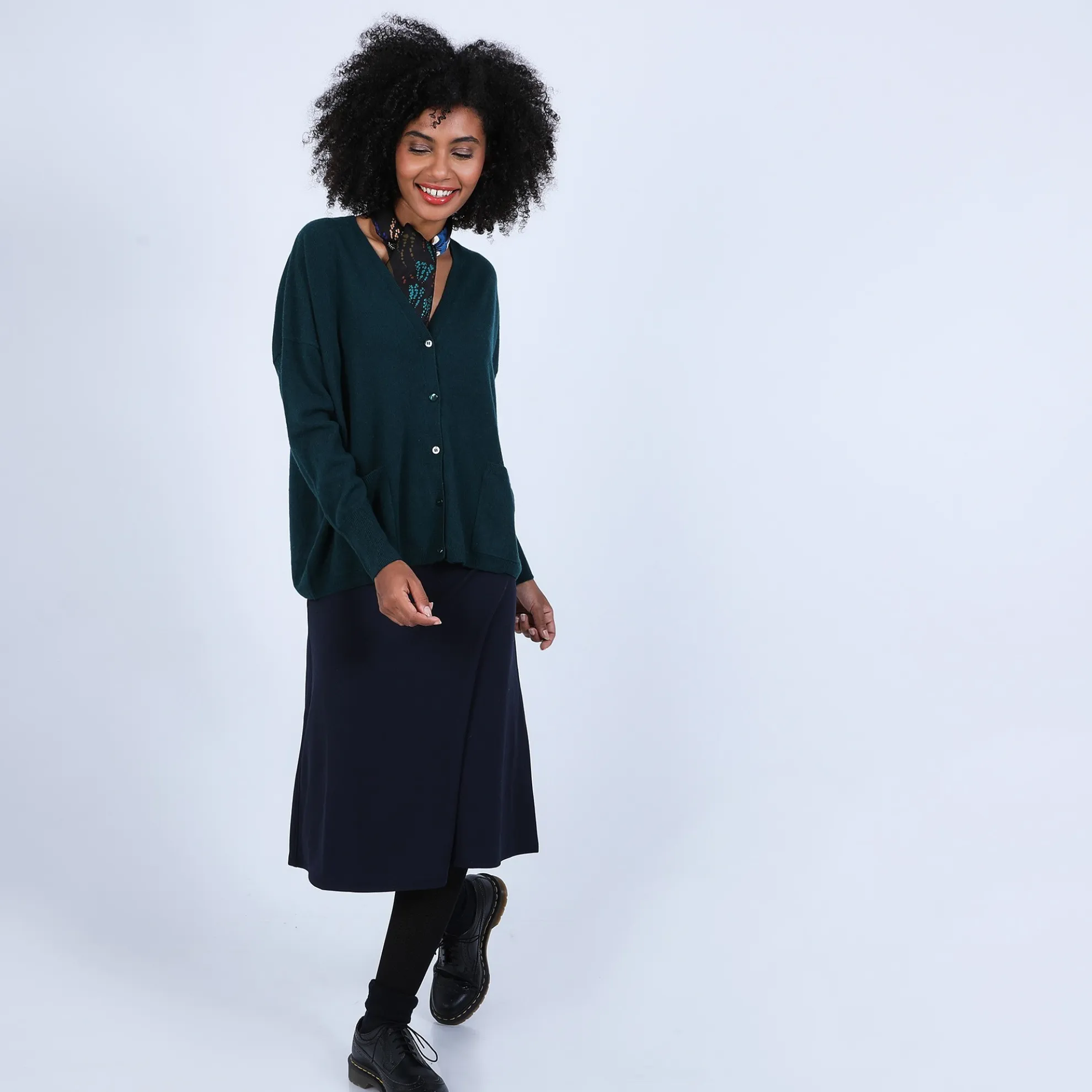 Maison Montagut Cardigan Col V En Cachemire - Brune>Femme Vestes Et Gilets