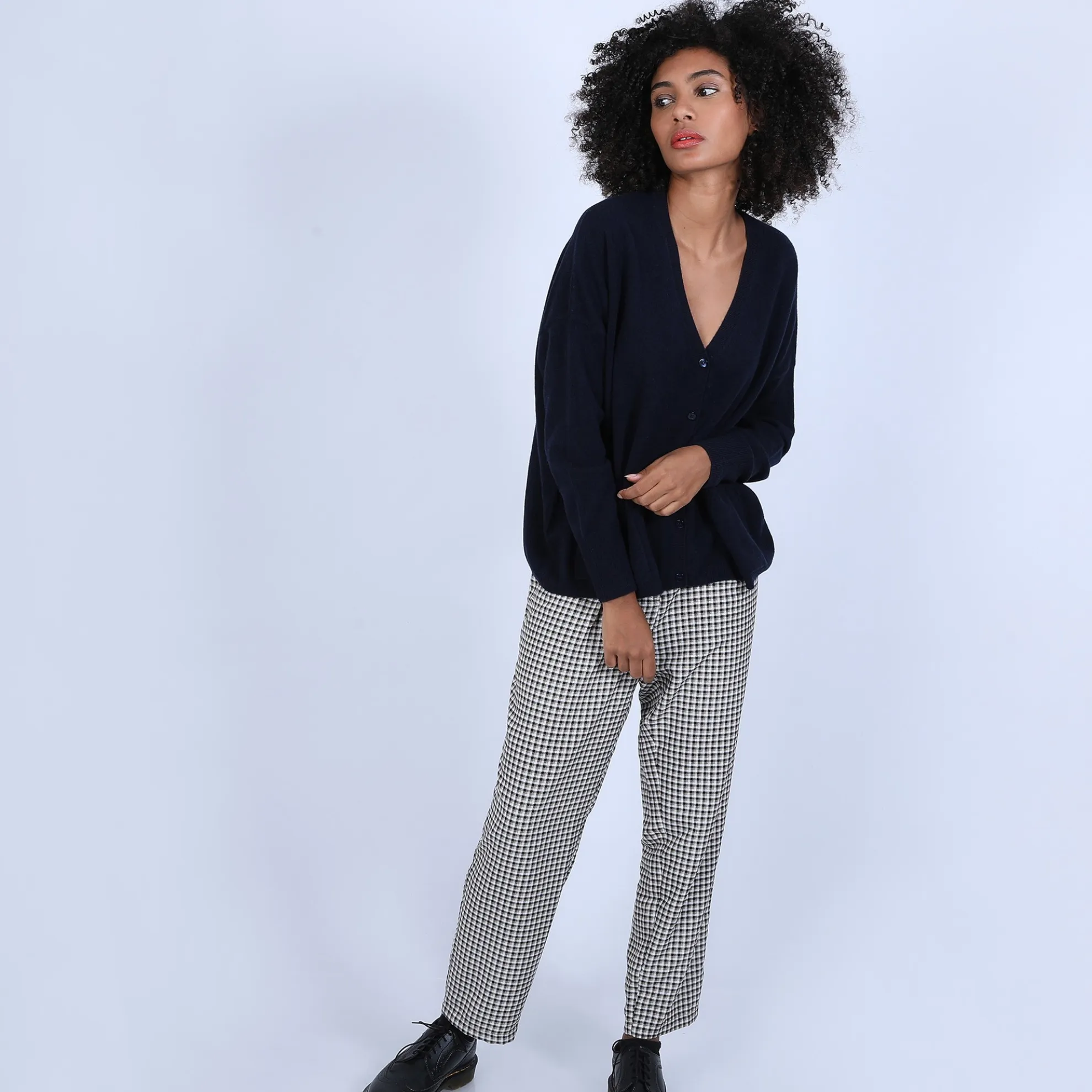 Maison Montagut Cardigan Col V En Cachemire - Brune>Femme Vestes Et Gilets