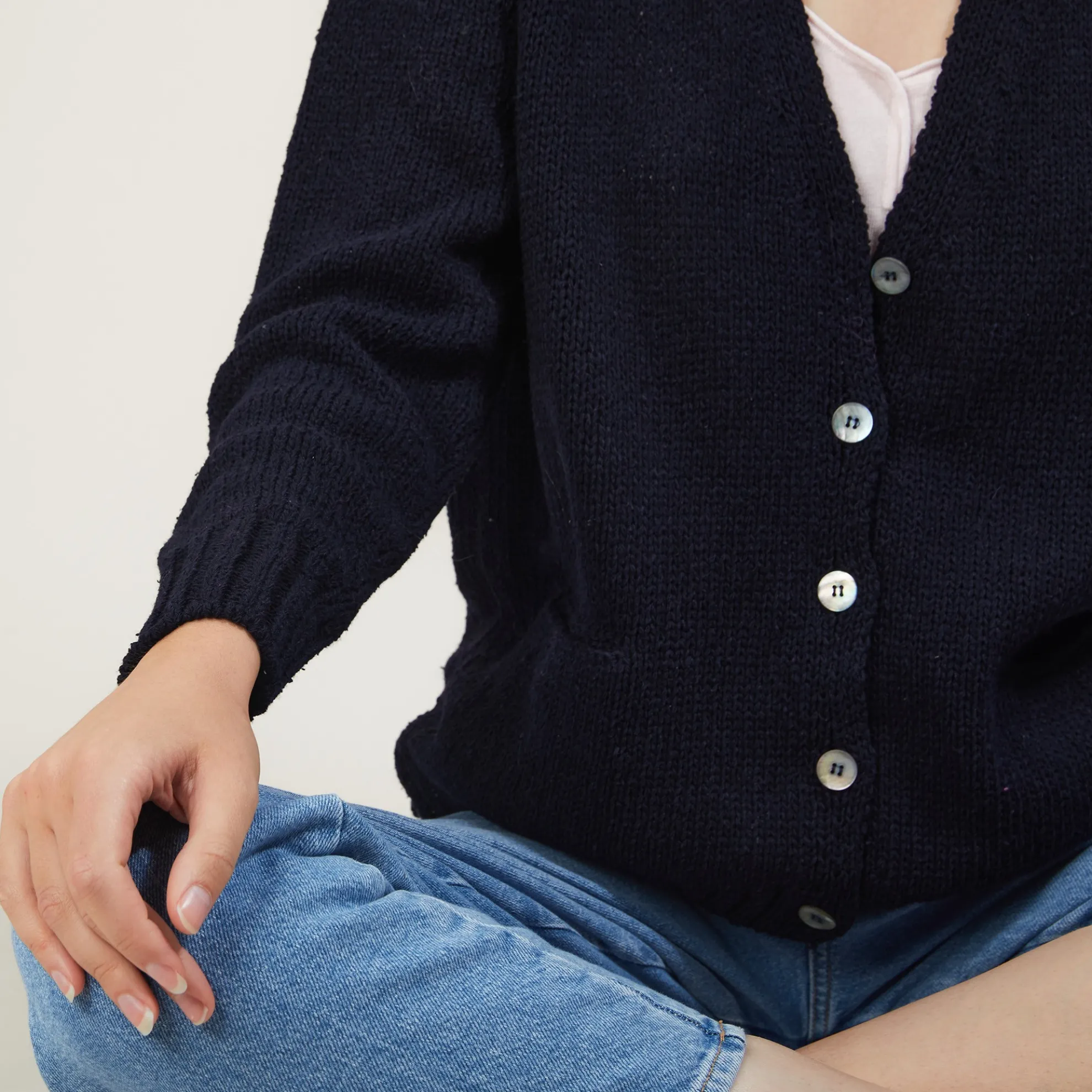 Maison Montagut Cardigan Col V En Laine Et Soie - Bilan>Femme Pulls