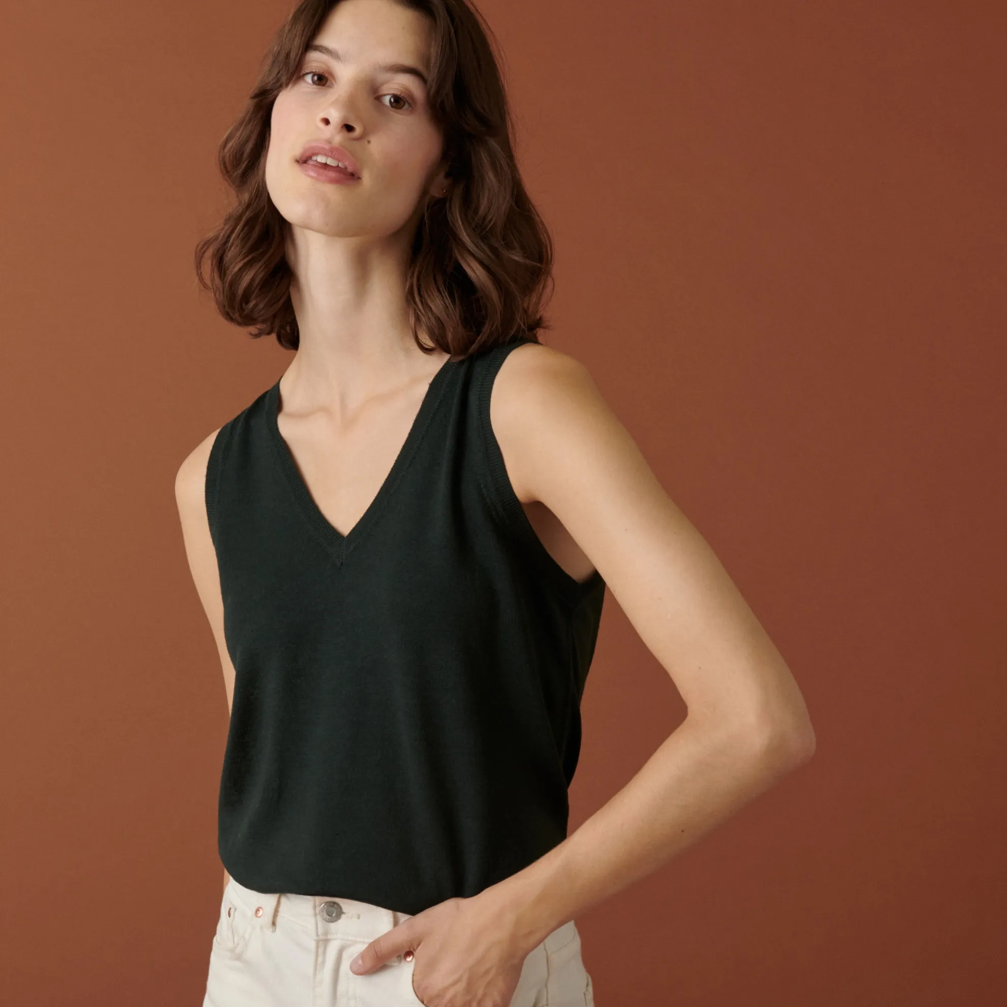 Maison Montagut Debardeur Col V A Point Jersey En Laine Merinos - Atta>Femme Débardeurs