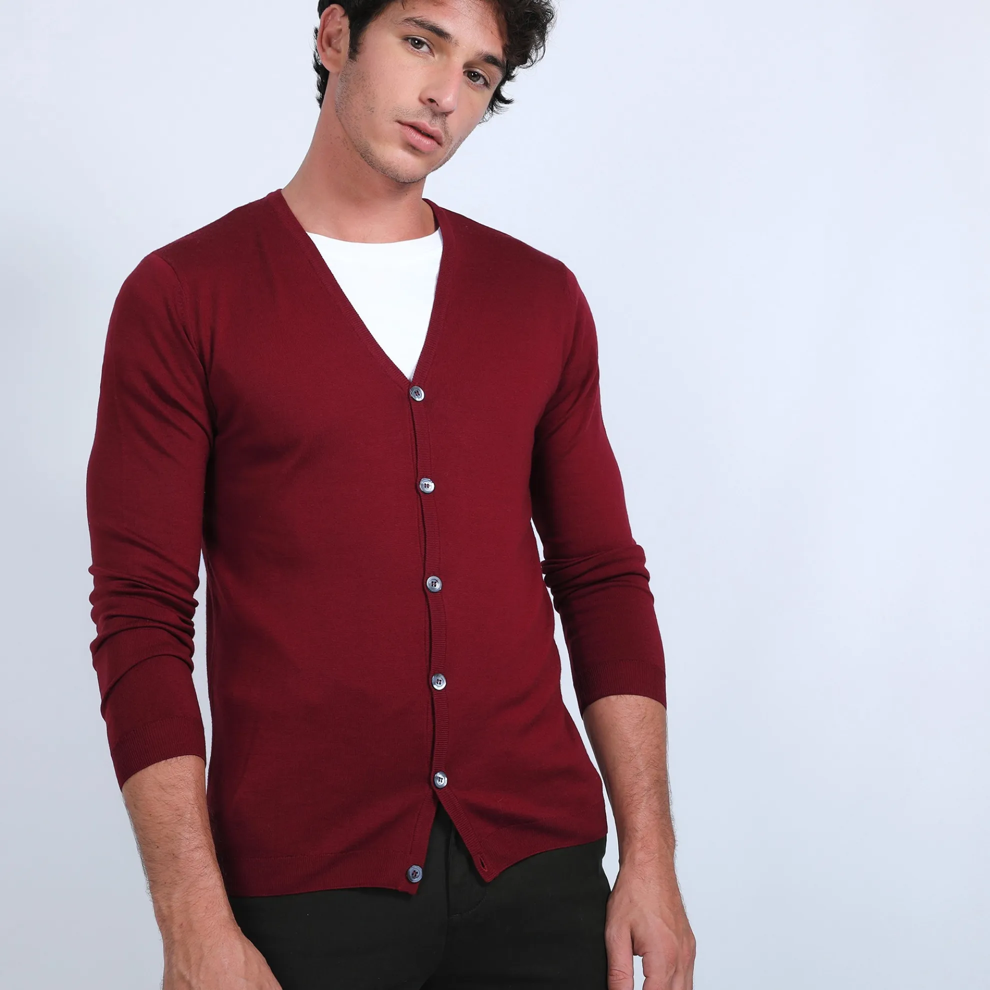 Maison Montagut Gilet Boutonne En Laine Merinos - Brad>Homme Vestes Et Gilets