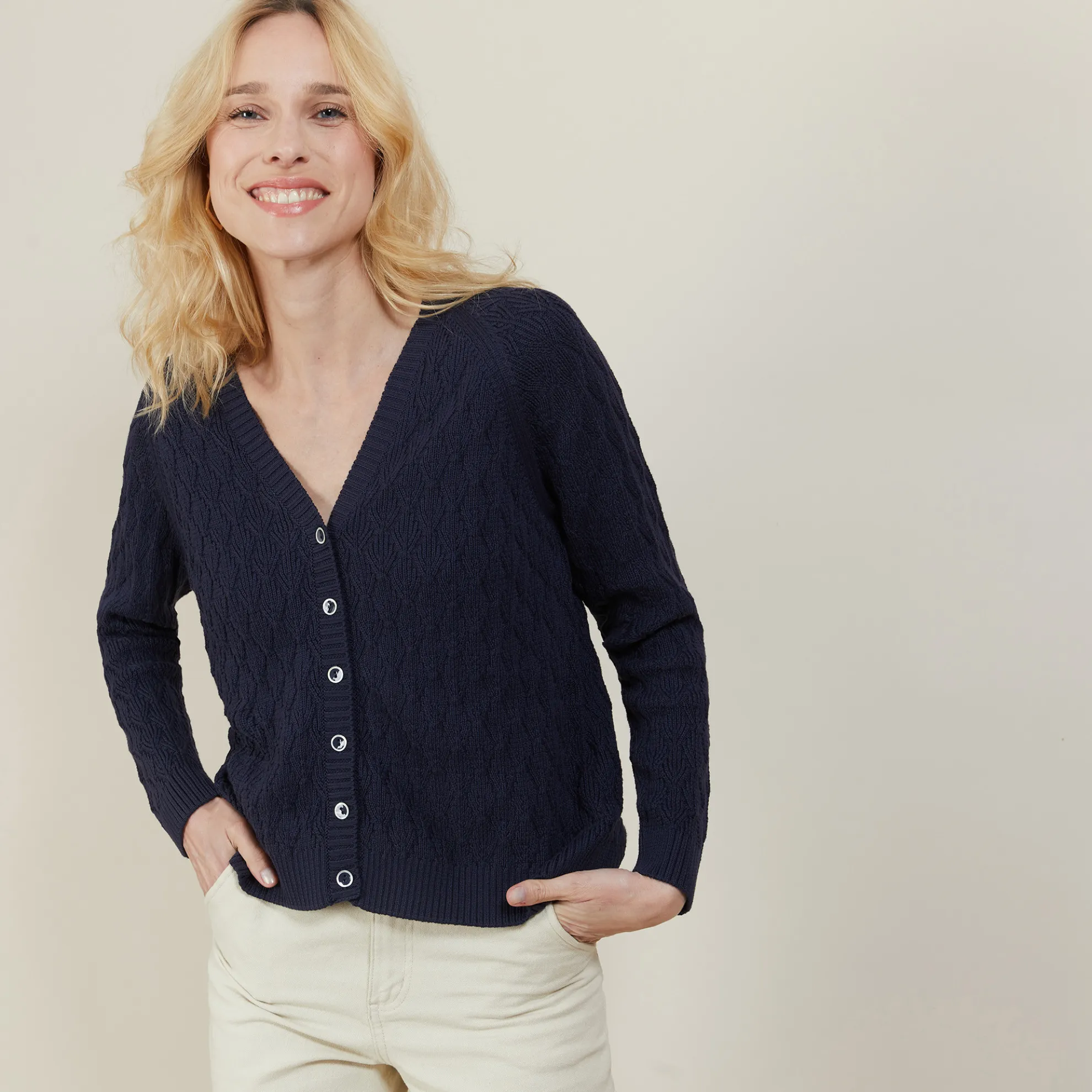 Maison Montagut Gilet Col V En Coton - Abraham>Femme Vestes Et Gilets