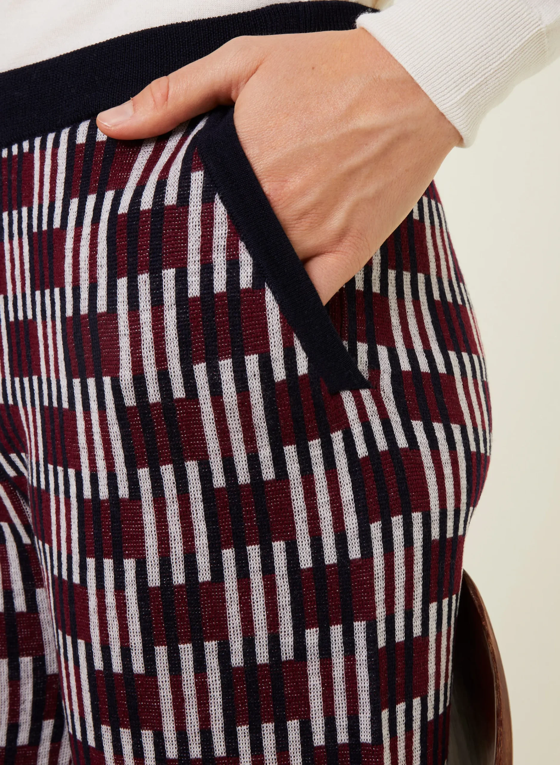 Maison Montagut Pantalon A Motifs En Laine Merinos - Gill>Femme Pantalons