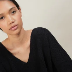 Maison Montagut Pull Ample Col V En Laine Et Soie - Baba><noscript><img width=