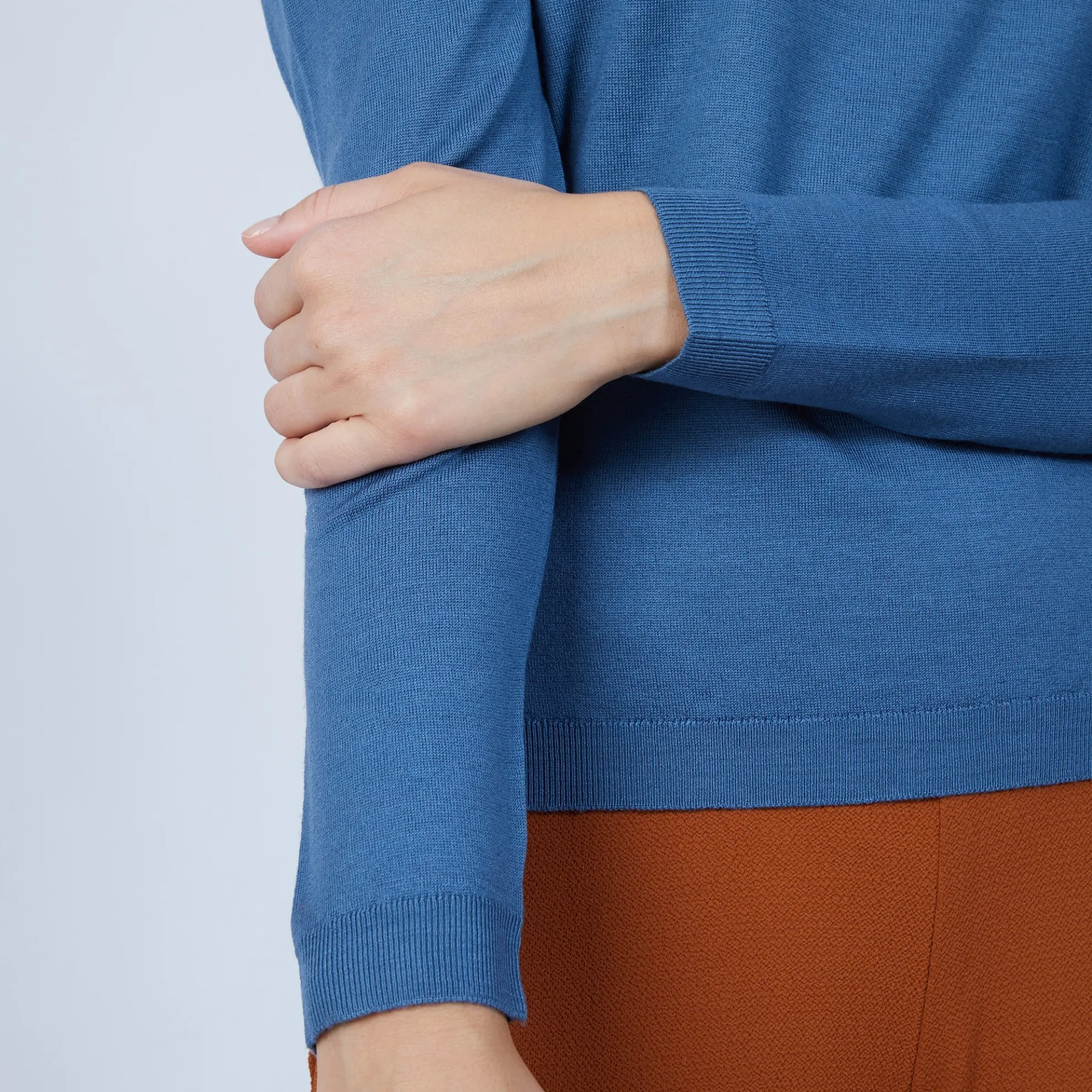 Maison Montagut Pull Col Rond Avec Fentes En Laine Merinos - Betina>Femme Pulls