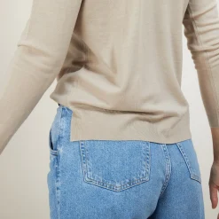 Maison Montagut Pull Col Rond Avec Fentes En Laine Merinos - Betina><noscript><img width=