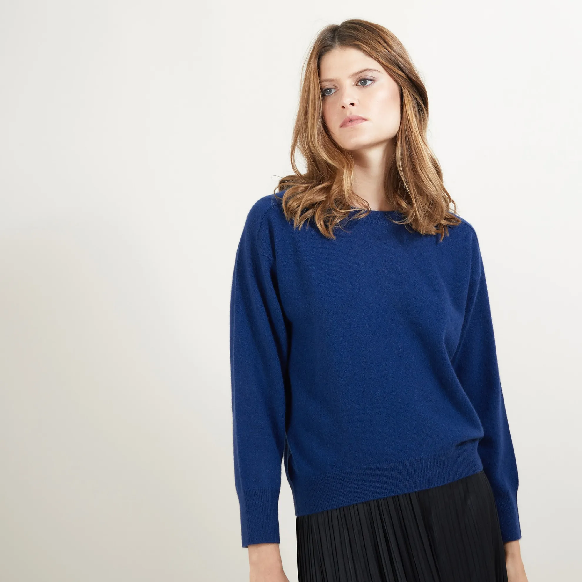 Maison Montagut Pull Col Rond Emmanchures Marteau En Cachemire - Bree>Femme Pulls