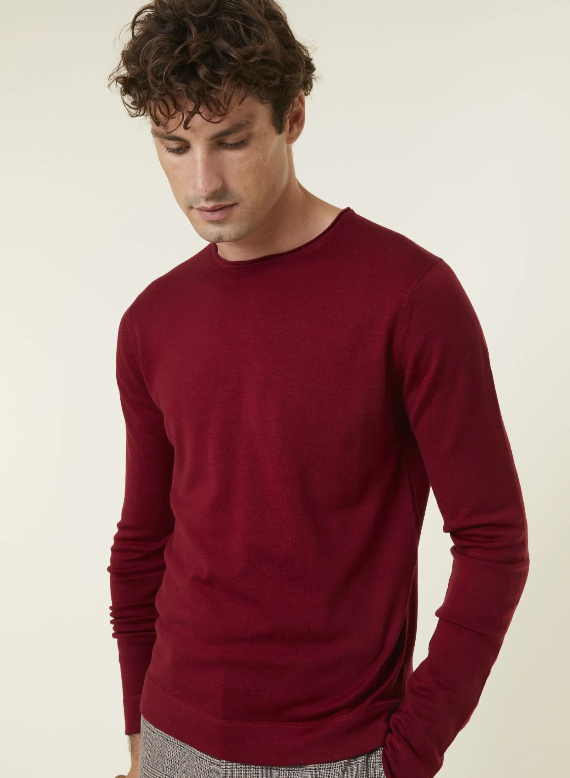 Maison Montagut Pull Col Rond En Laine Merinos Finitions Roulotees - Rythme>Homme Pulls