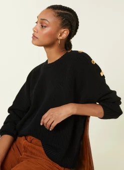 Maison Montagut Pull Col Rond Epaule Boutonnee En Laine Merinos - Gao><noscript><img width=