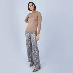 Maison Montagut Pull Col Roule En Laine Et Soie - Bettie><noscript><img width=