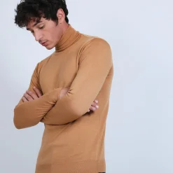 Maison Montagut Pull Col Roule En Laine Merinos - Berry><noscript><img width=