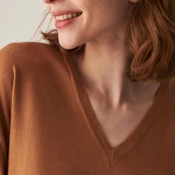 Maison Montagut Pull Col V A Fentes En Laine Merinos - Aurora><noscript><img width=