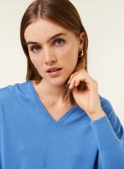 Maison Montagut Pull Col V A Fentes En Laine Merinos - Aurora><noscript><img width=