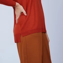 Maison Montagut Pull Col V Avec Fentes En Laine Merinos - Bernice><noscript><img width=