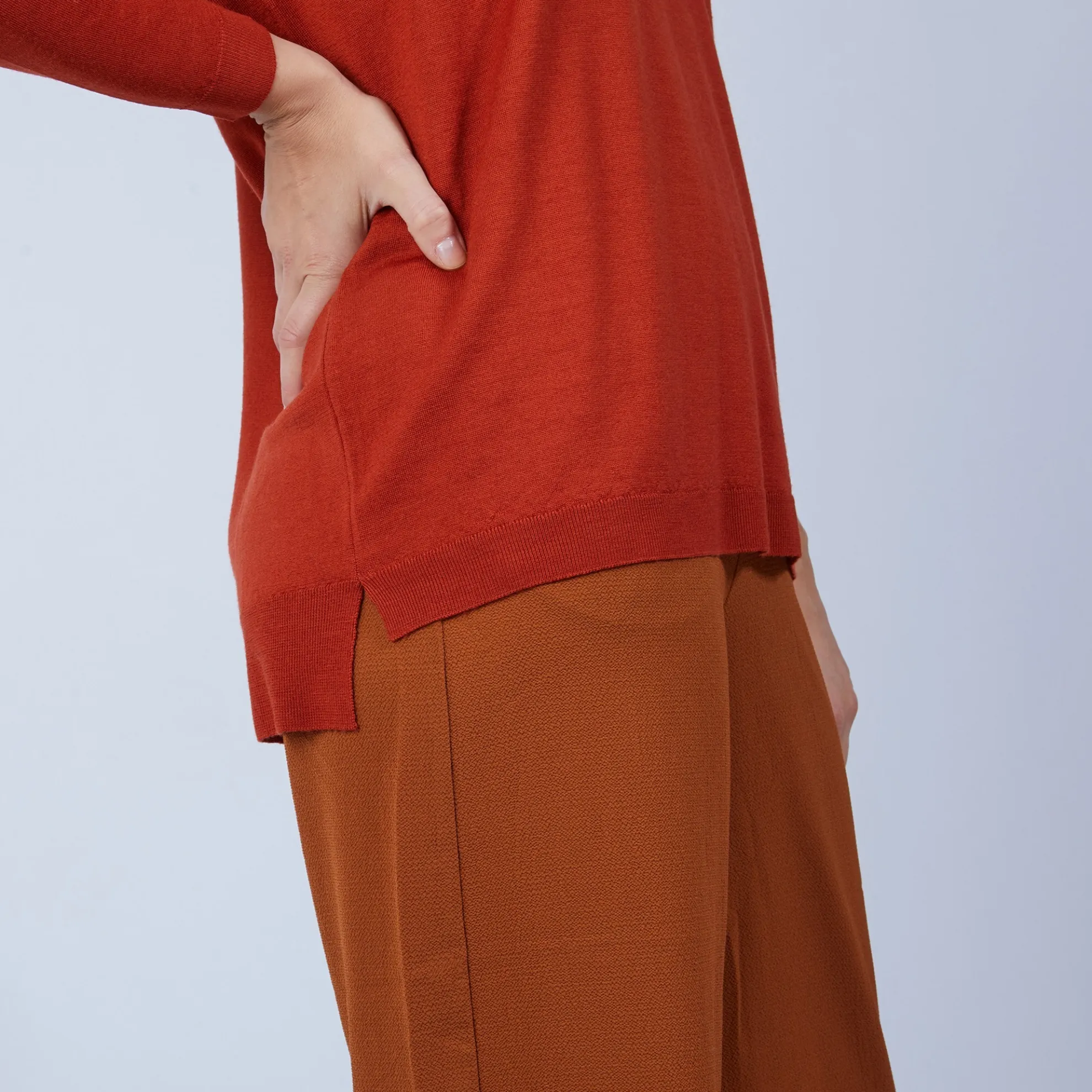 Maison Montagut Pull Col V Avec Fentes En Laine Merinos - Bernice>Femme Pulls