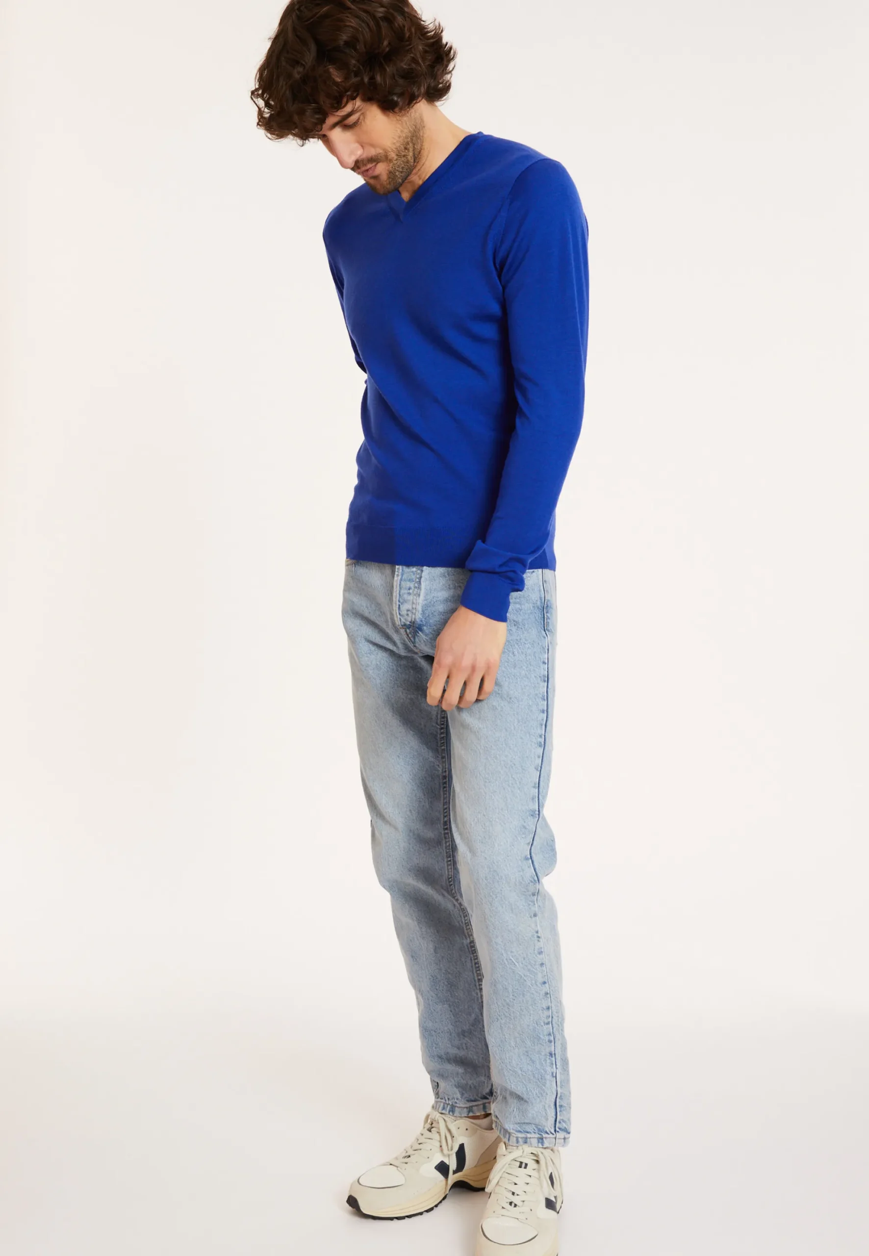 Maison Montagut Pull Col V Avec Logo En Laine Merinos - Elmo>Homme Pulls