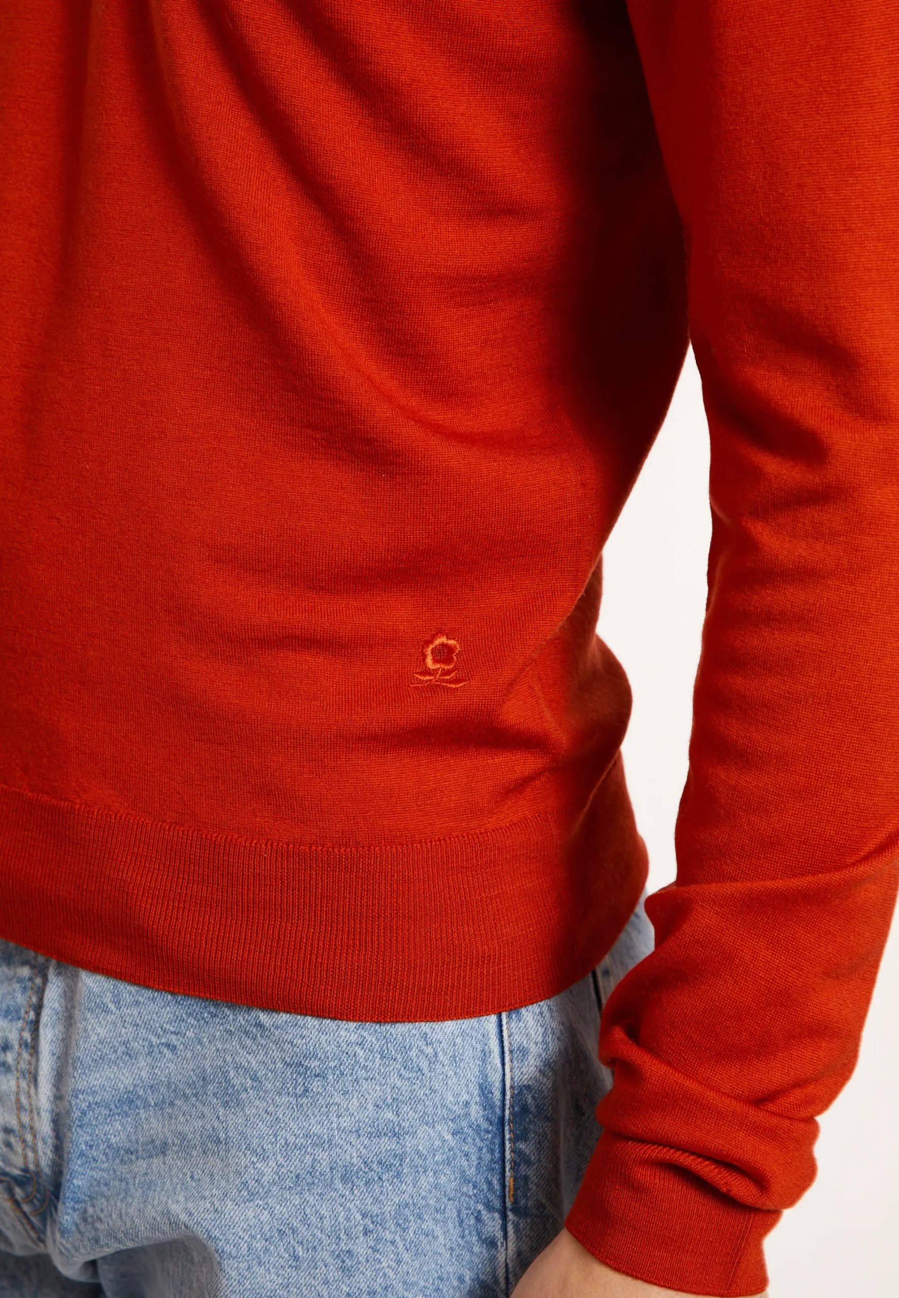 Maison Montagut Pull Col V Avec Logo En Laine Merinos - Elmo>Homme Pulls