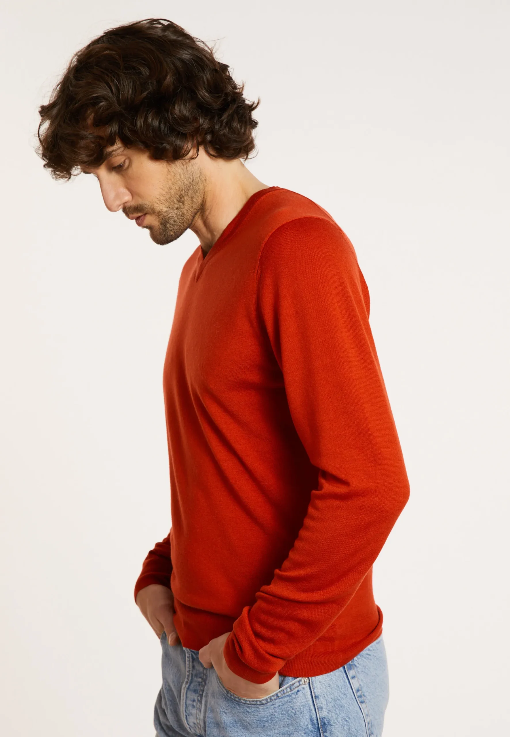 Maison Montagut Pull Col V Avec Logo En Laine Merinos - Elmo>Homme Pulls