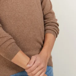 Maison Montagut Pull Col V En Cachemire - Benjamin><noscript><img width=