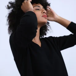 Maison Montagut Pull Col V En Cachemire - Olga><noscript><img width=