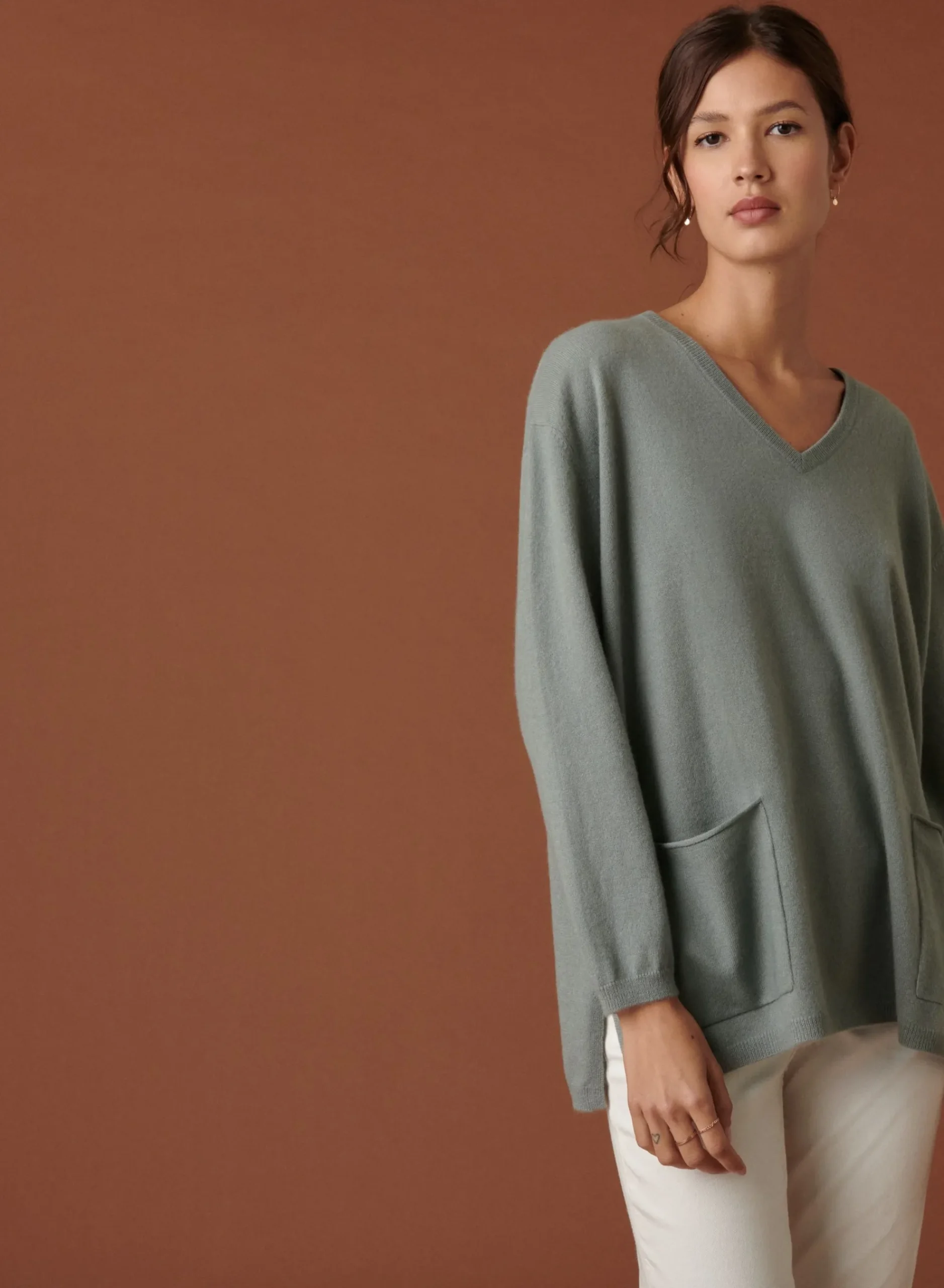 Maison Montagut Pull Col V En Cachemire A Fentes Cotes - Accacia>Femme Pulls