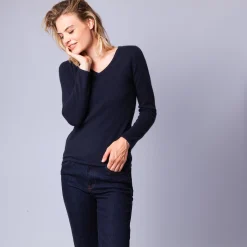 Maison Montagut Pull Col V En Cachemire Intemporel - Eniva><noscript><img width=