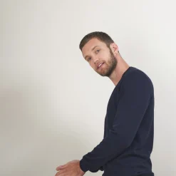 Maison Montagut Pull Col V En Coton Cachemire - Brent><noscript><img width=