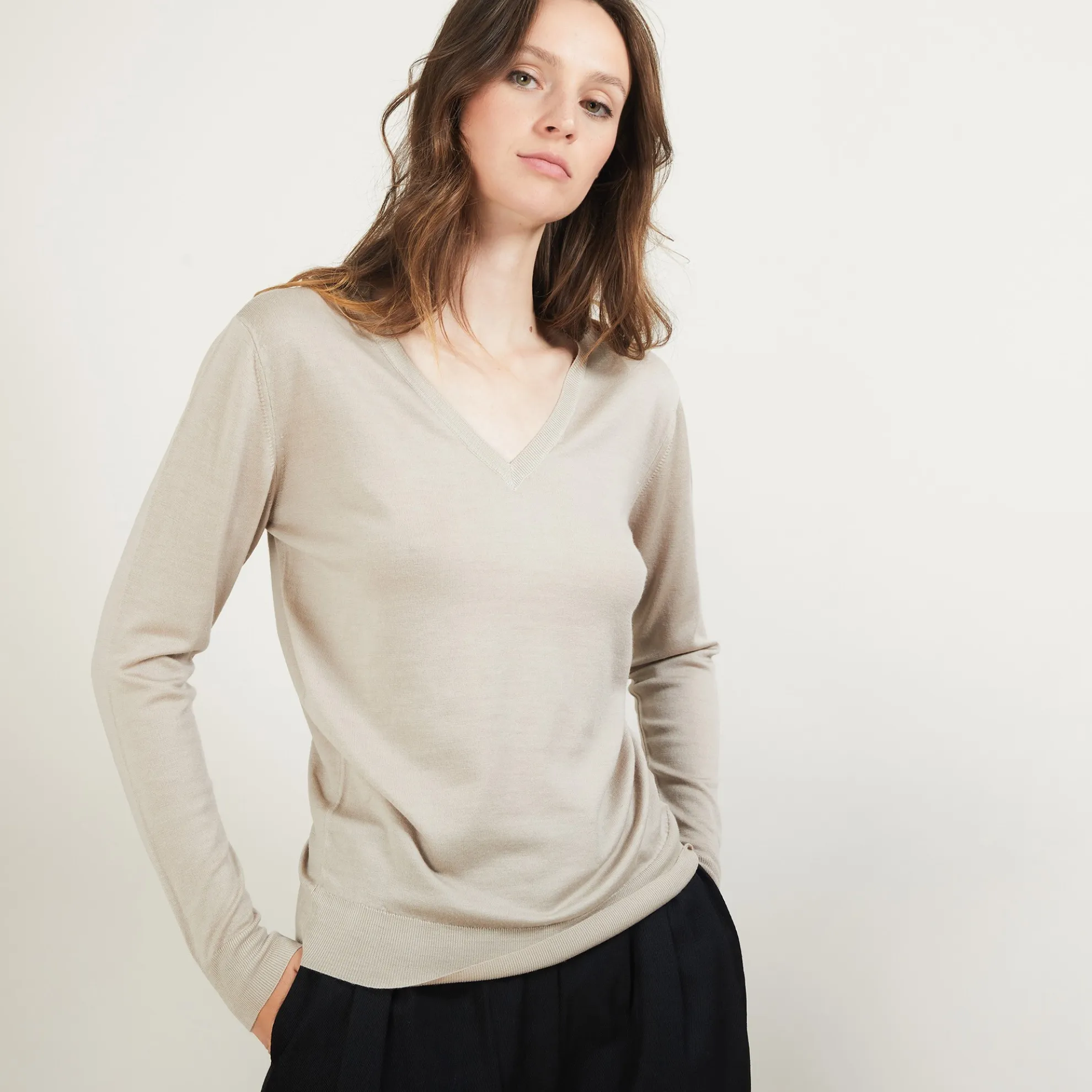 Maison Montagut Pull Col V En Laine Merinos - Boule>Femme Pulls