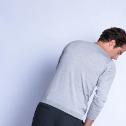 Maison Montagut Pull Col V En Laine Merinos - Fox><noscript><img width=