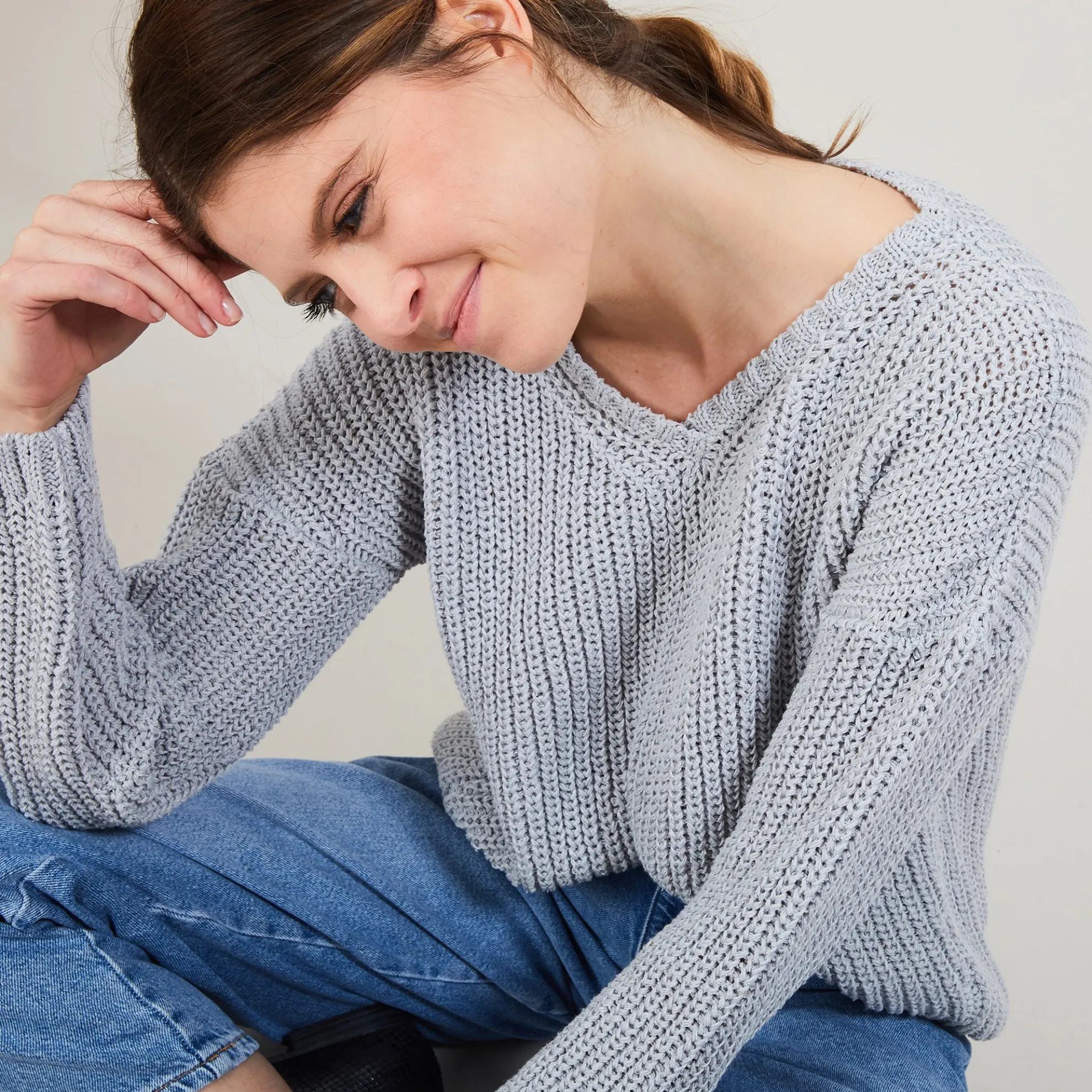 Maison Montagut Pull Col V En Maille Cotelee - Bulle>Femme Pulls