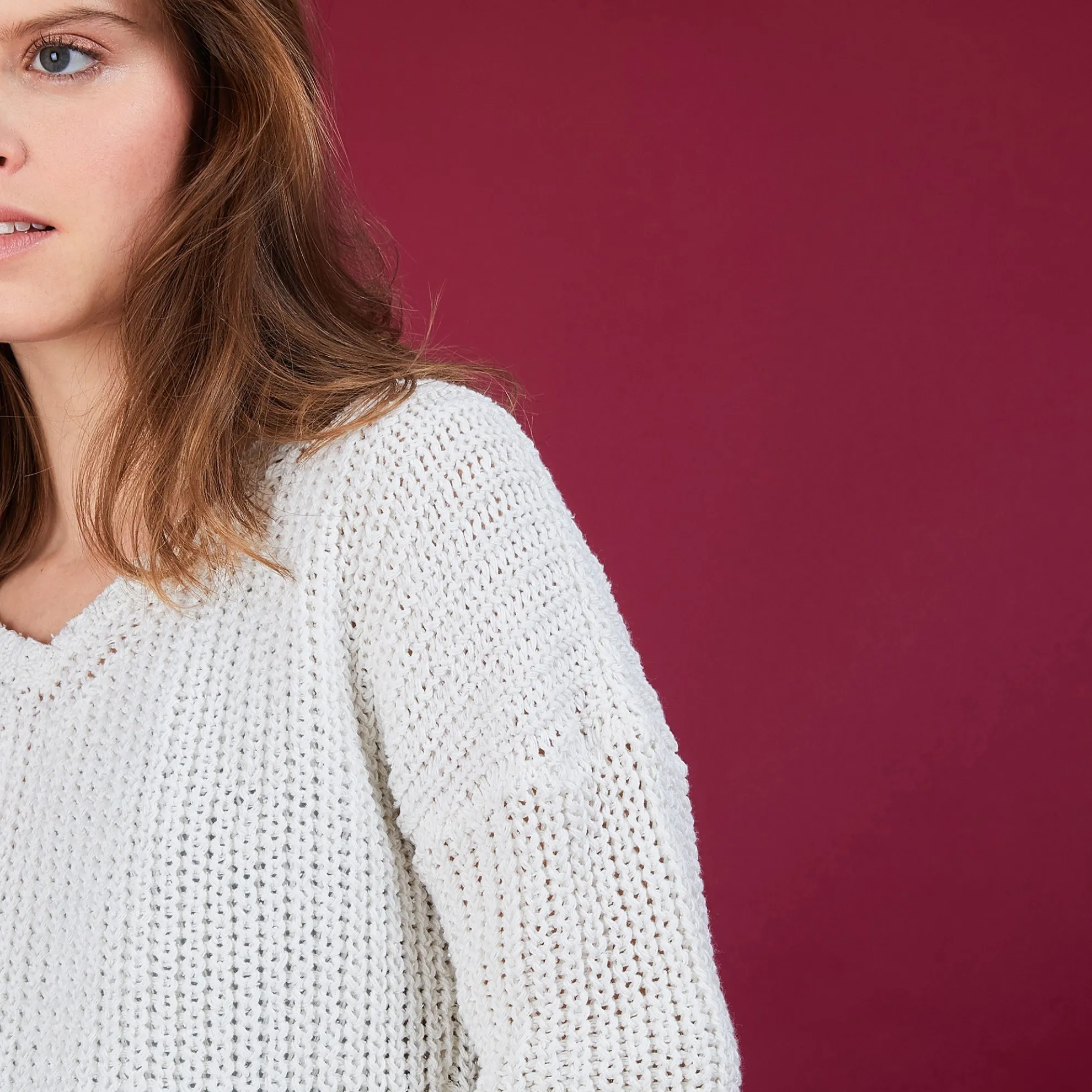 Maison Montagut Pull Col V En Maille Cotelee - Bulle>Femme Pulls