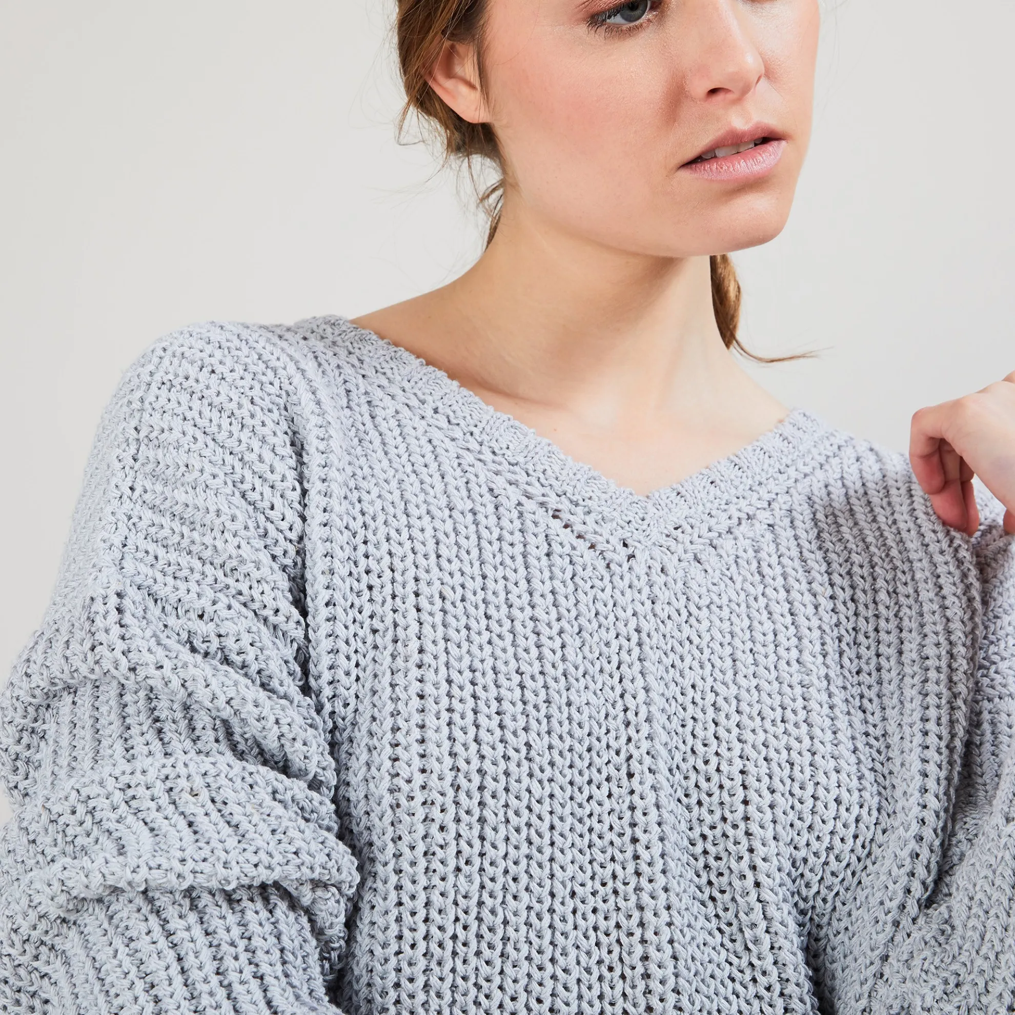 Maison Montagut Pull Col V En Maille Cotelee - Bulle>Femme Pulls