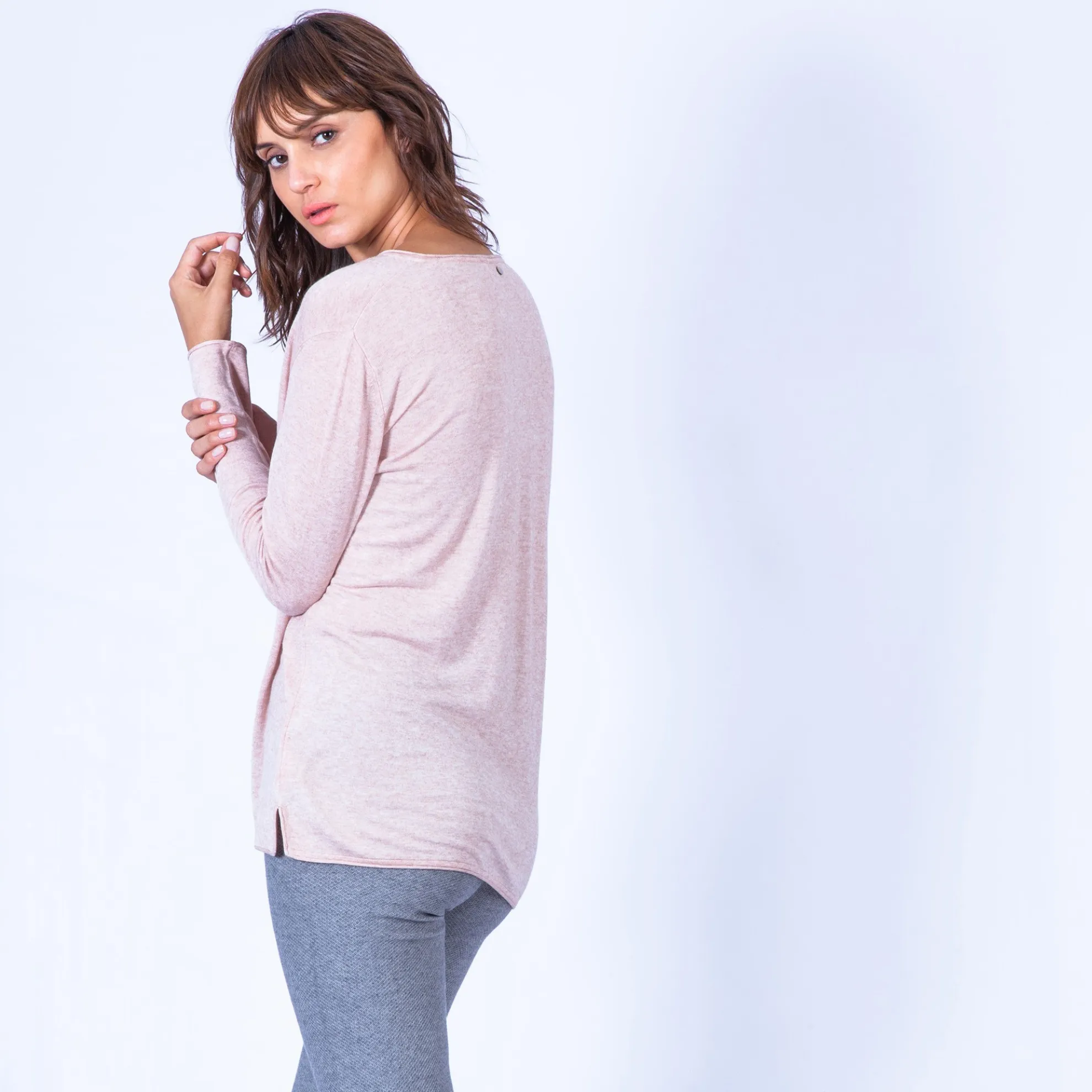 Maison Montagut Pull Col V Oversize En Bambou Cachemire - Ornella>Femme Pulls
