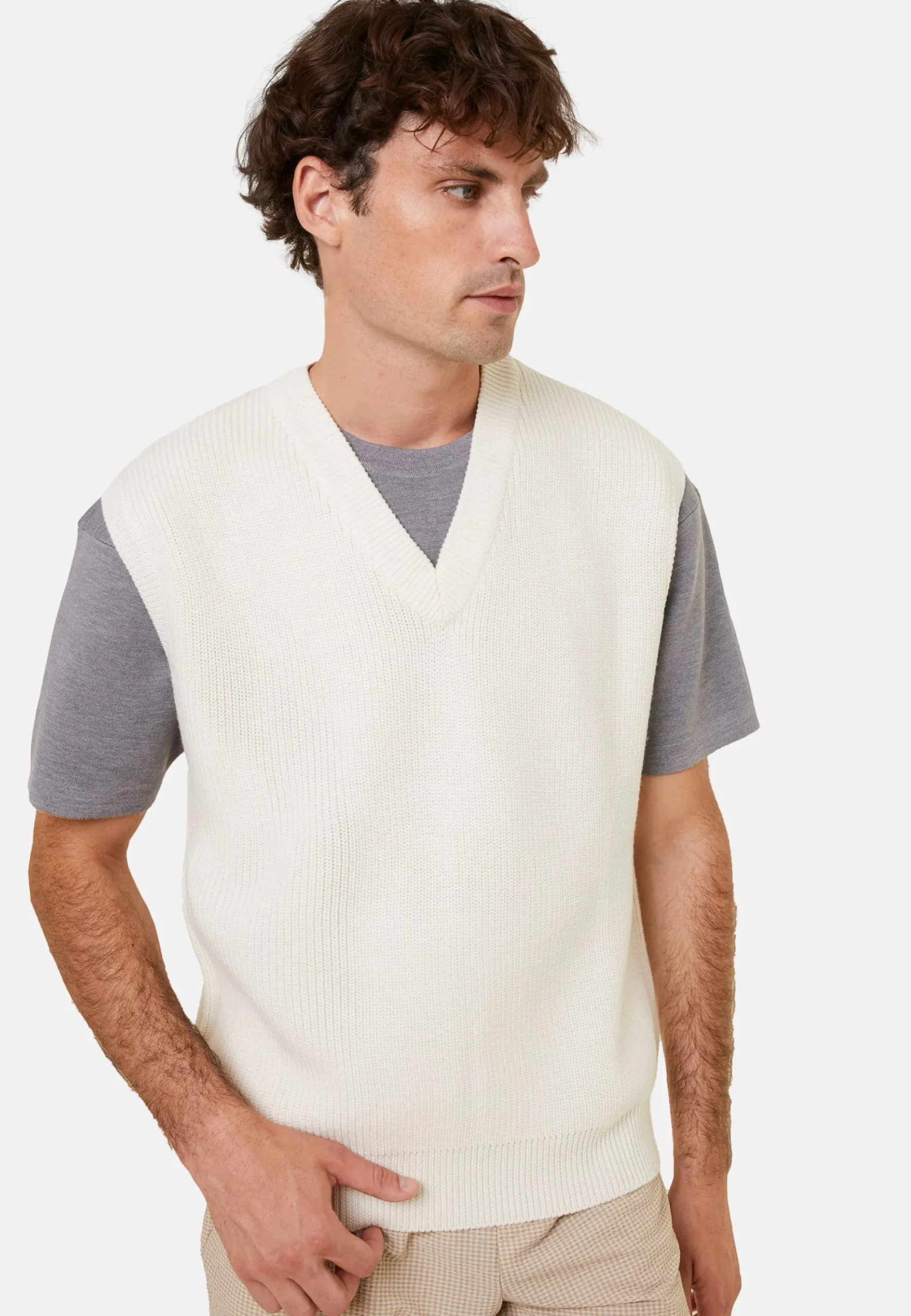 Maison Montagut Pull Col V Sans Manches En Laine Merinos - Felipe>Homme Pulls