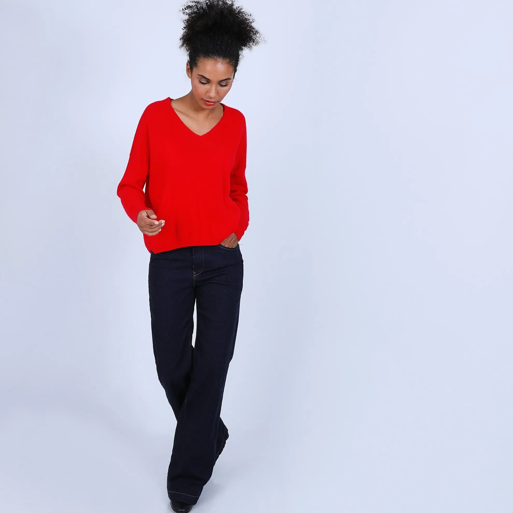 Maison Montagut Pull Court Col V En Cachemire Avec Poches - Balba>Femme Pulls