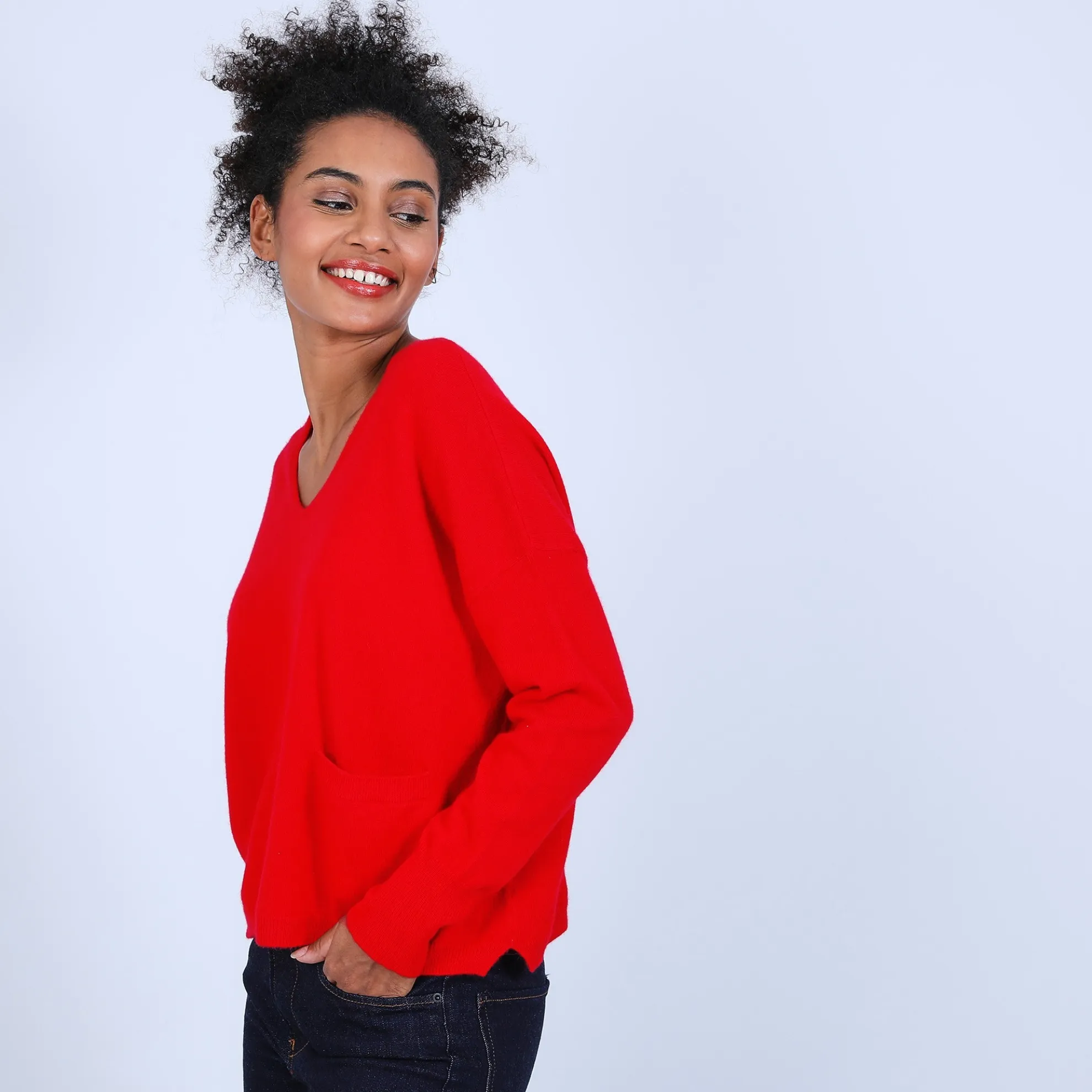 Maison Montagut Pull Court Col V En Cachemire Avec Poches - Balba>Femme Pulls