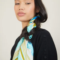 Maison Montagut Pull En Laine Boutons Epaule - Gipsy><noscript><img width=