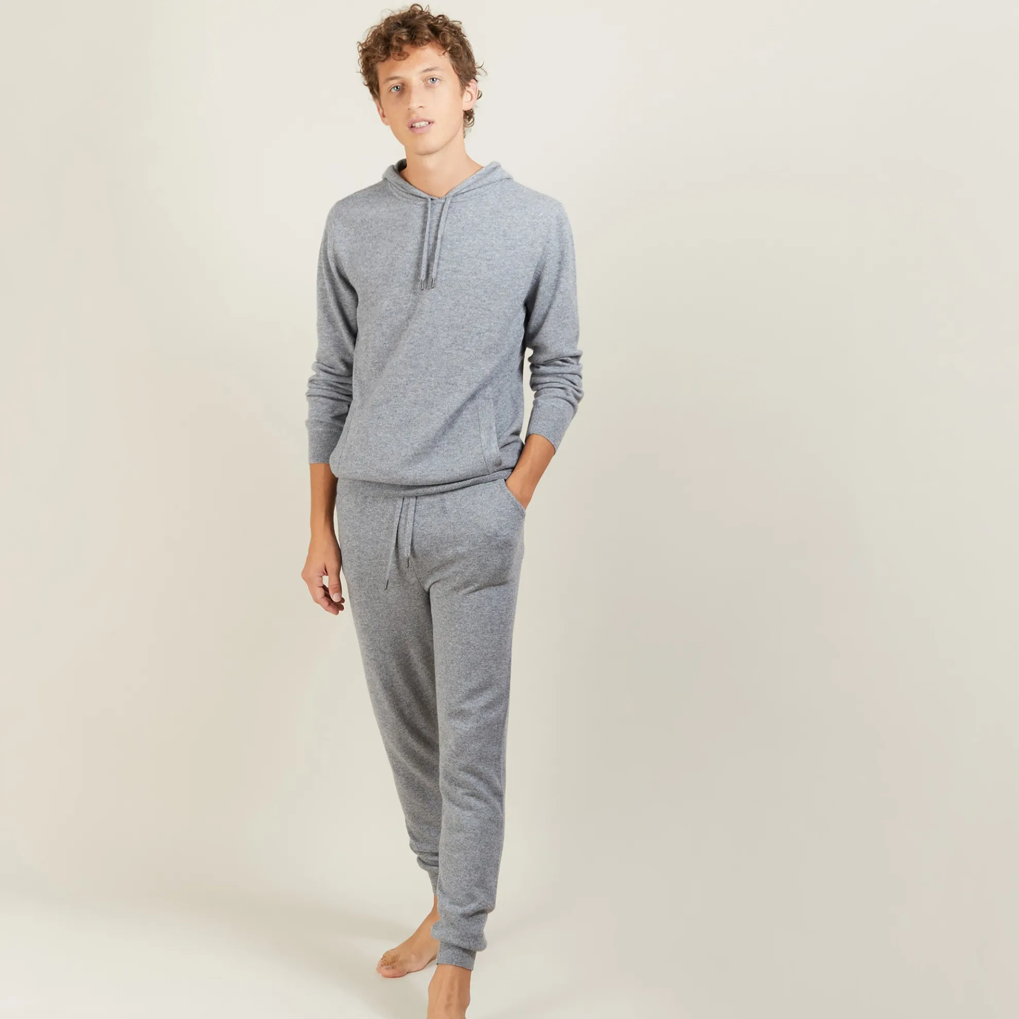 Maison Montagut Sweat A Capuche En Cachemire - Badwin>Homme Vestes Et Gilets