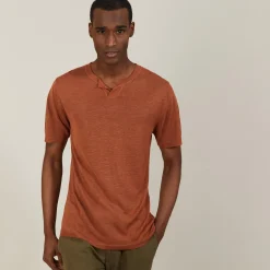 Maison Montagut T-Shirt Col Tunisien En Lin Flamme - Baraka><noscript><img width=